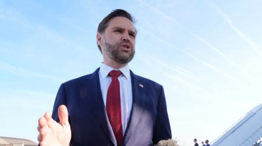 পাকিস্তান সফর বাতিল করল জেডি ভ্যান্স